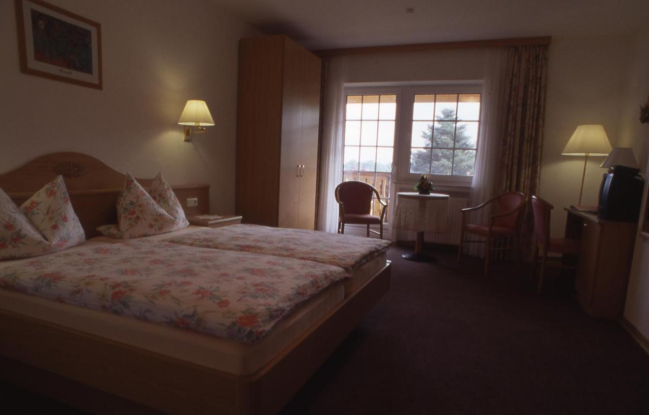 פטרסהאגן Ferienhof Meyer Landhotel מראה חיצוני תמונה